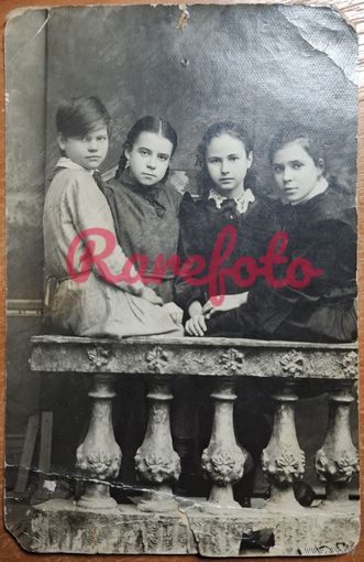 1910-е Гимназистки подруги студийное фото ретро типажи