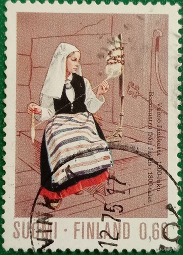 Финляндия 1973. Жена фермера из Яаски Карелия в традиционном костюме