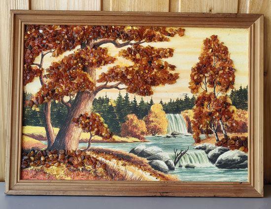 Картина янтарная