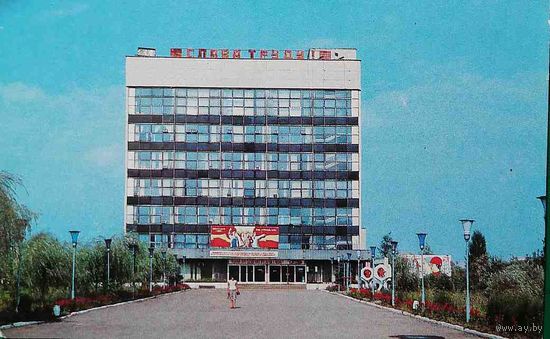 Черновцы Административный корпус объединения Электронмаш