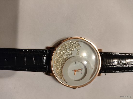 Часы женские кварцевые
