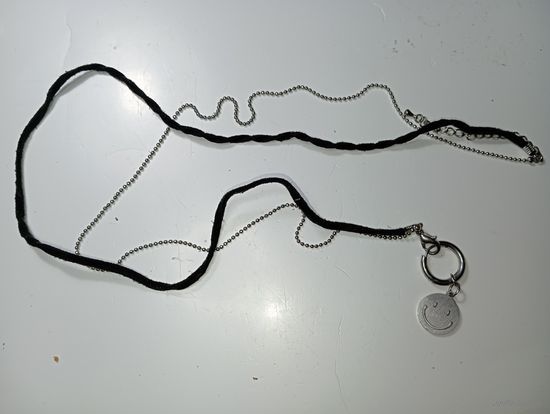 Цепочка с кулоном . С рубля