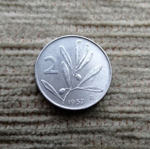 Werty71 Италия 2 лиры 1957 Пчела