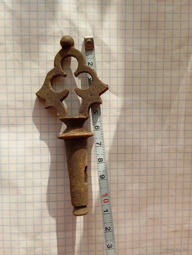 Ключ от старинного самовара