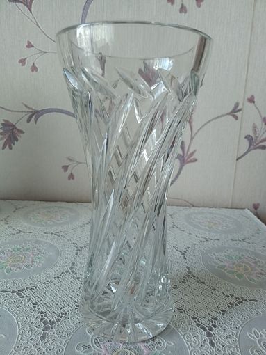 Ваза хрустальная для большого букета
