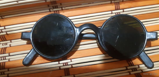 Очки Крот, 60е годы, стекло, редкость.