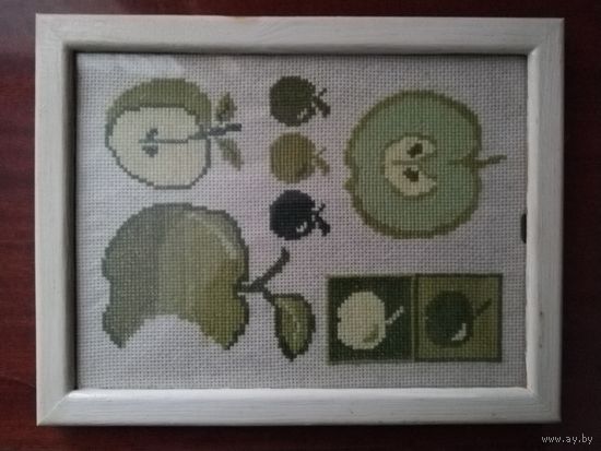 Вышивка ручная (Яблоко)