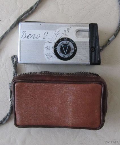 Все лоты с рубля.Фотоаппарат Вега 2,60-е г.г.,приятное состояние!