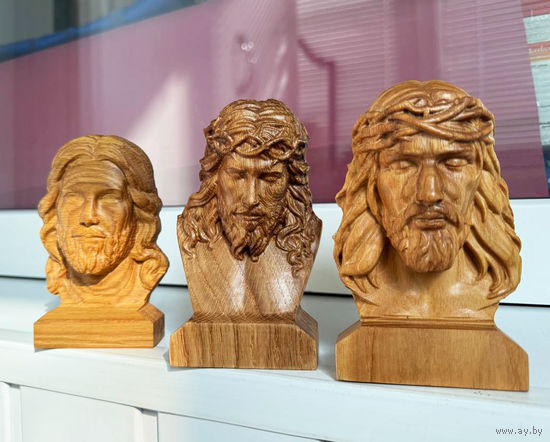 Бюст, статуэтка из дерева Иисус Христос Цена за 1