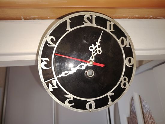 Часы настенные