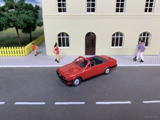 BMW 3 (E30) Cabrio. Масштаб НО 1:87.