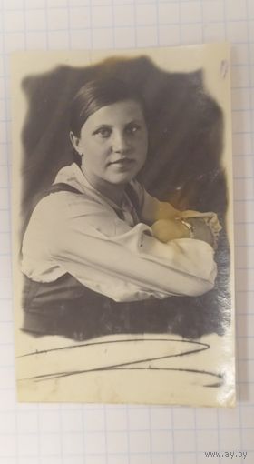 Девушка Лида. 1941