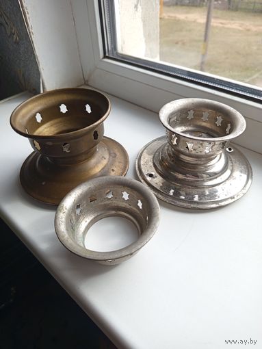 Крышки от электросамоваров.