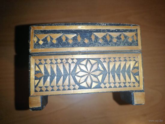 Шкатулка