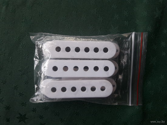 Крышки звукоснимателей для электрогитары Fender Stratocaster (SSS) Фендер Стратокастер (синглы)