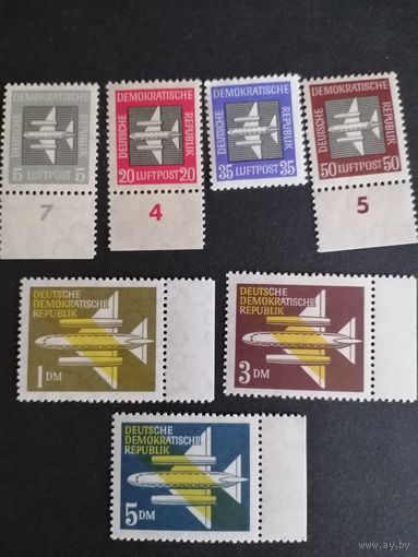 ГДР 1957 Полная серия марок "Марки авиапочты" (чистые**, но на марке номинал 0.35 есть маленький след от наклейки) Mi.609-615 каталог 14.00 евро