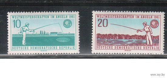 ГДР-1961,(Мих.841-842)  * (след от накл.)   , Рыбалка
