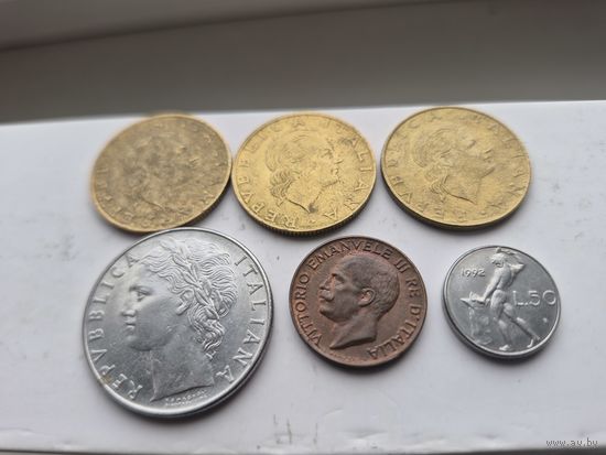 Сборный лот лир Италия. Лот состоит из 6-ти монет. Монеты не чищены. 45265