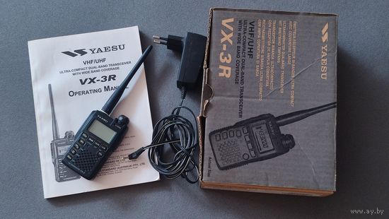 Компактный трансивер (радиостанция) Yaesu VX-3R