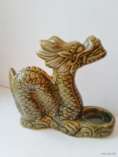 Дракон фарфоровый.