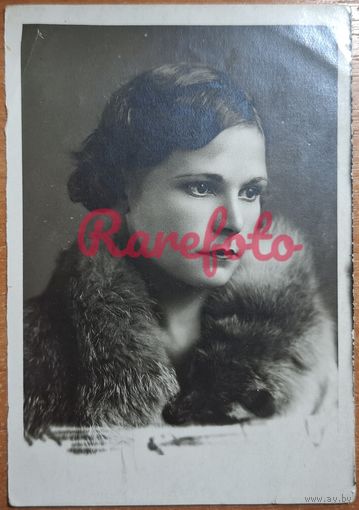 1930-е Дама с лисой мех формат типажи ретро