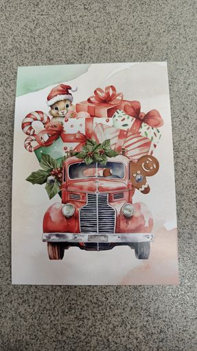 Открытка белочка на машине с подарками, новый год. Чистая