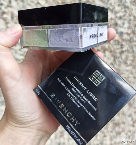 Рассыпчатая пудра Givenchy Prisme Libre в оттенке 1 Mousseline Pastel 12 gr