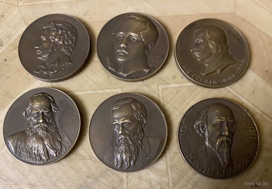 Настольные медали Писатели России 6 штук