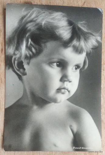 Ребенок. Фотооткрытка Курортторга. 1950-е.