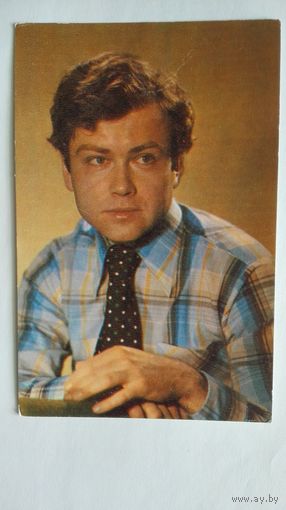 Актер Александр Воеводин