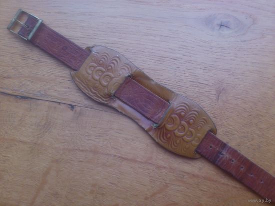 РЕМЕНЬ НАПУЛЬСНИК для ЧАСОВ , СТАРИННЫЙ КОЖА