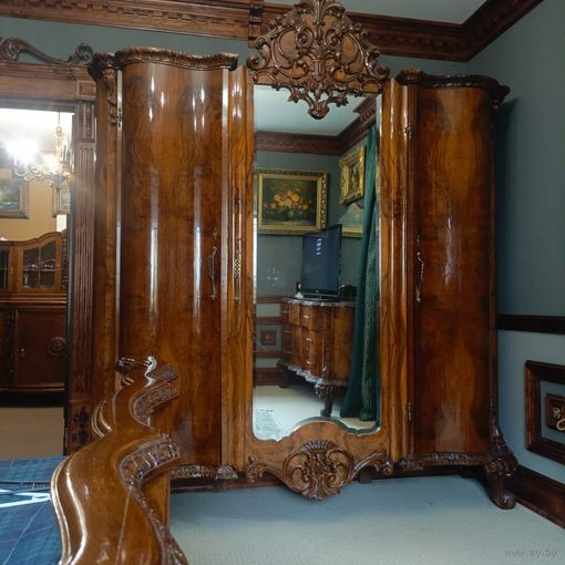 Спальный гарнитур барокко