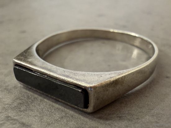 Кольцо СЕРЕБРО 925 пр. 19 р-р (5).  Распродажа коллекции!!!