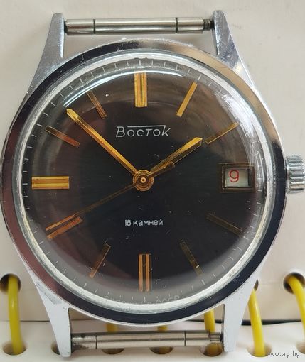 Часы "Восток 2214" состояние