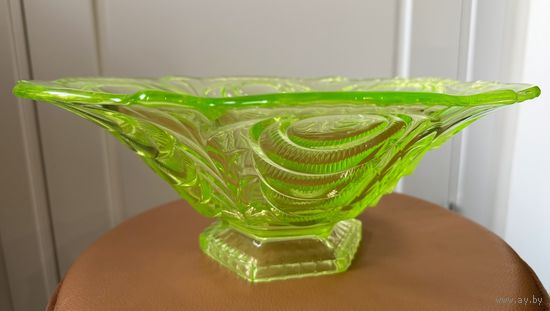 Ваза из Уранового стекла Walther&Sohne 1930-50.