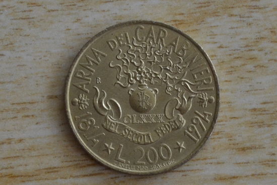 Италия 200 лир 1994 (180 лет карабинерам)