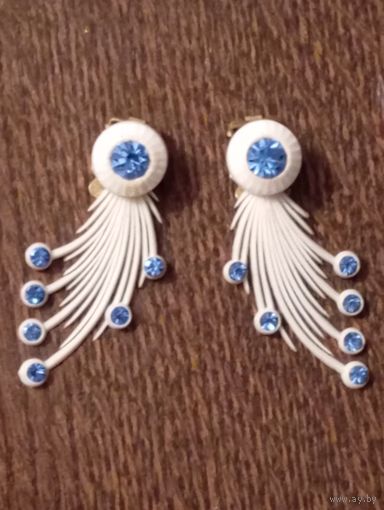 - Клипсы ПАВЛИН Германия 1950-ые