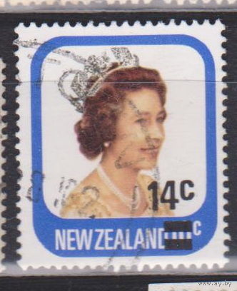 Известные люди личности королева Елизавета II  Новая Зеландия 1979 год лот 16 С НАДПЕЧАТКОЙ