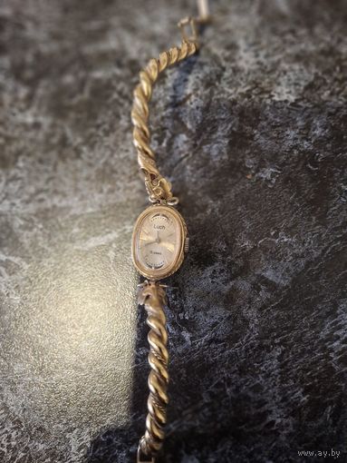 Часы женские ЛУЧ