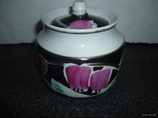 Сахарница. Фарфор. Вербилки. Ручная роспись. СССР