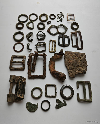 Пряжки лот 1,6