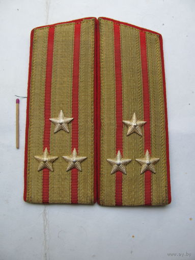 Погоны парадные, полковника ВС СССР, образца 1962 г., размер 17.
