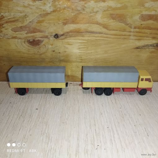 Винтаж.Вольво.ГДР.1:87