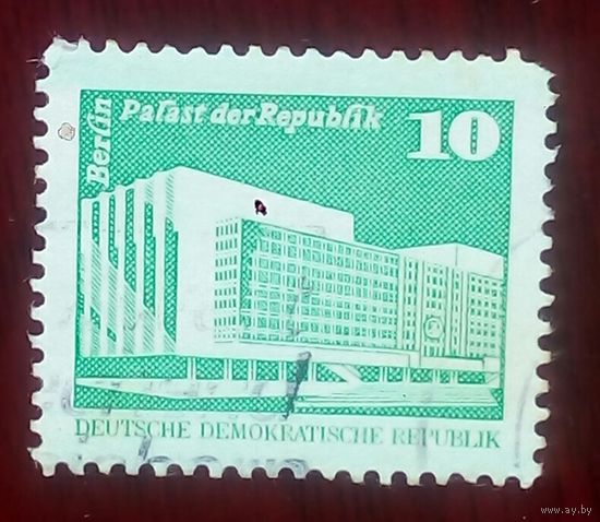 Марка ГДР  4