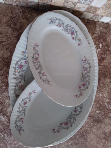 Набор овальных блюд Porcelana