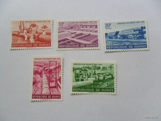 Гвинея, строительство водопровода