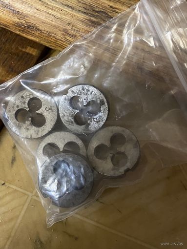 Плашки М3 (5 шт)