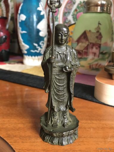 Буддийская бронзовая статуэтка, детализация