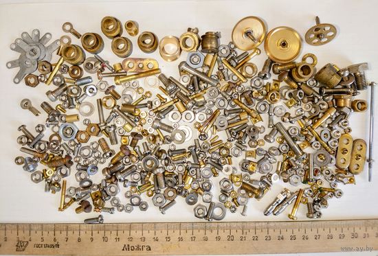 Метизы латунь бронза гайки шайбы винты и т.п.
