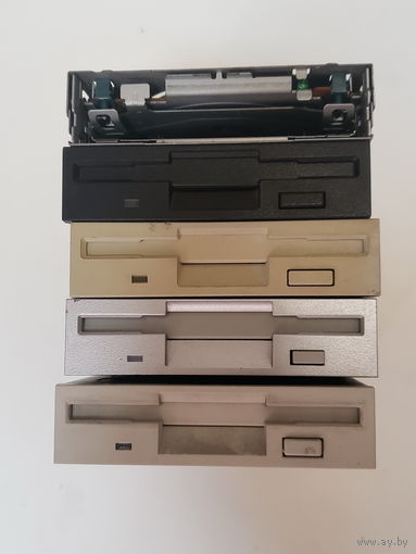 Дисковод для дискет Floppy